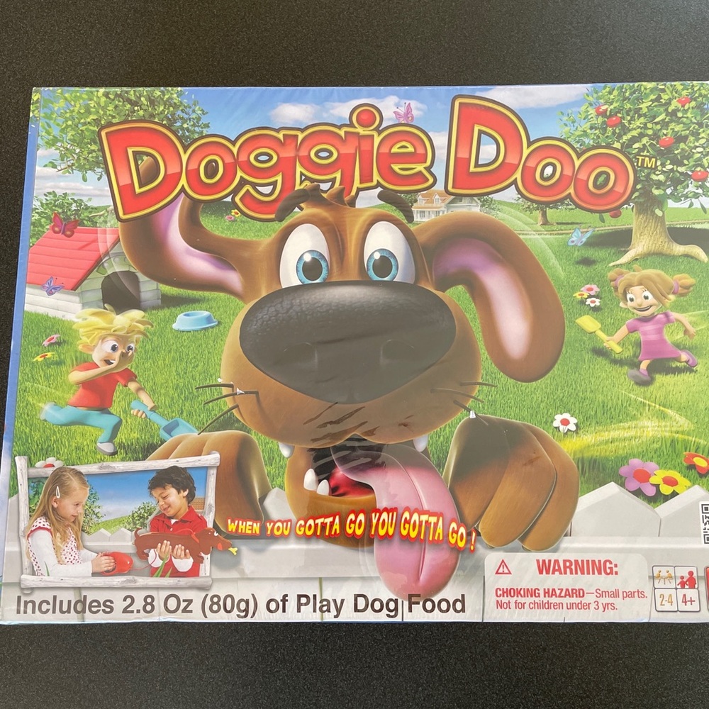 NEW in Sealed Box 2010 Doggie Doo Kids Game Goliath